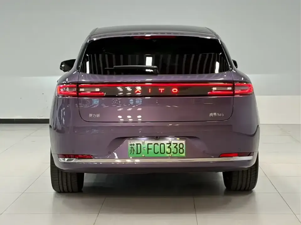 AITO AITO M5