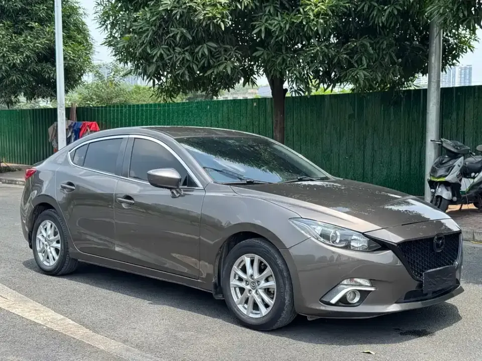 Mazda 3 Axela