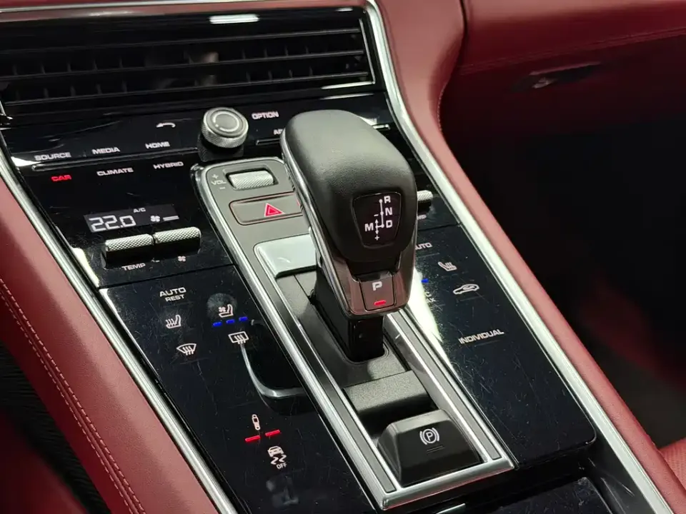 Porsche Panamera Hybrid