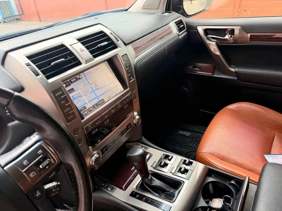 Lexus GX