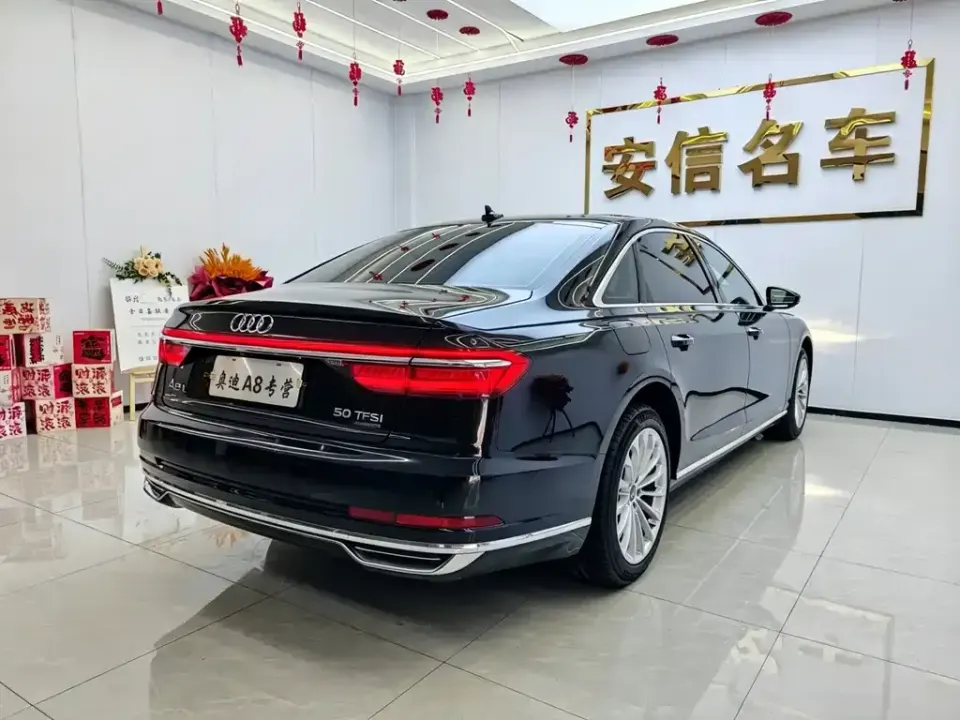 Audi A8