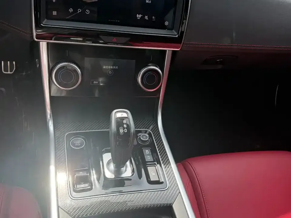 Jaguar XEL