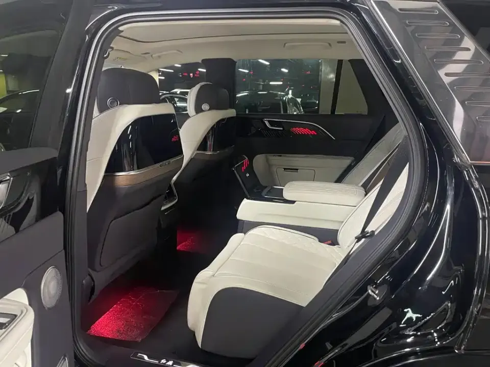 Hongqi Hongqi E-HS9