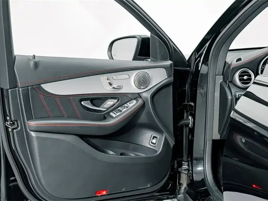 Mercedes-Benz GLC AMG