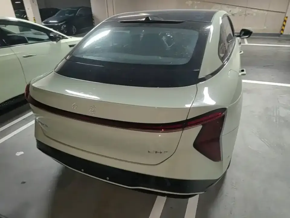 Hongqi Hongqi EH7