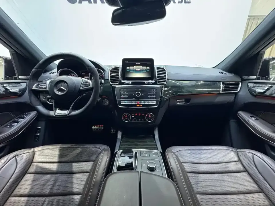 Mercedes-Benz GLS AMG
