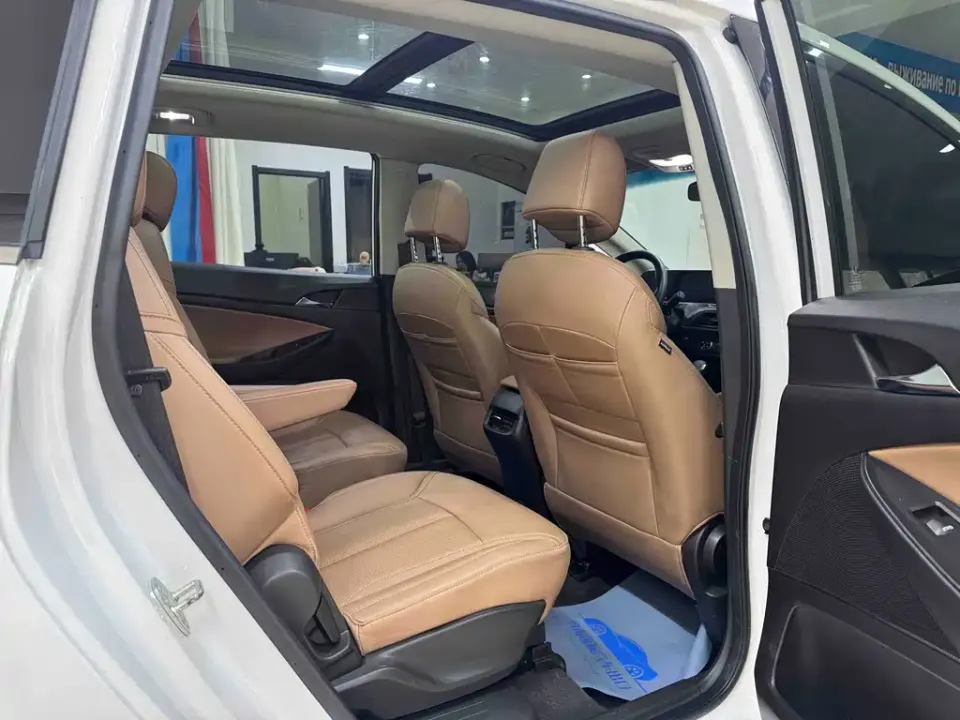 Buick GL6