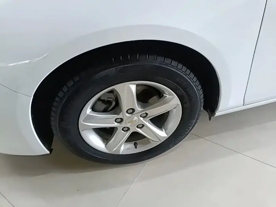 Chevrolet Malibu XL