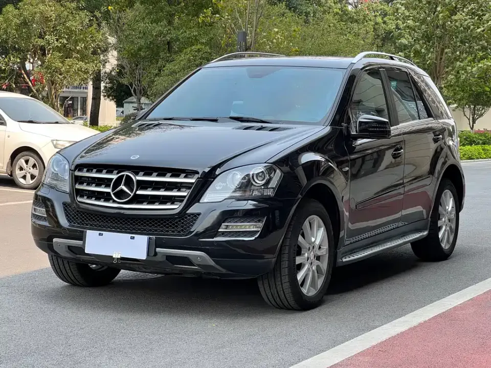 Mercedes-Benz M-Class