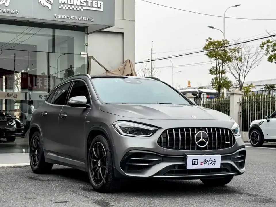 Mercedes-Benz GLA AMG
