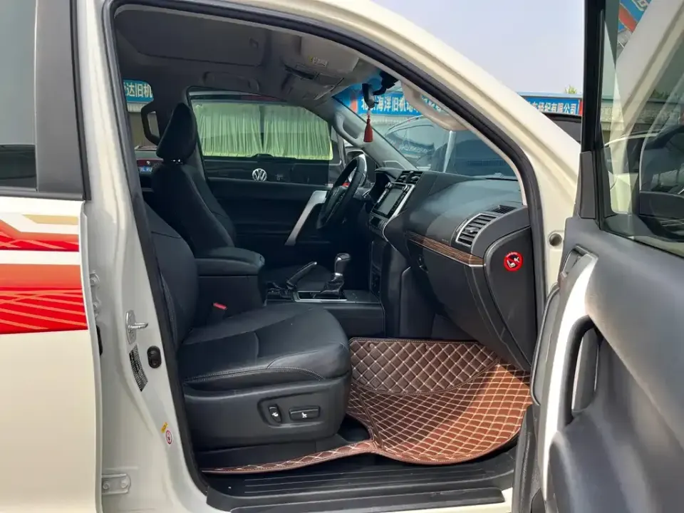 Toyota Prado