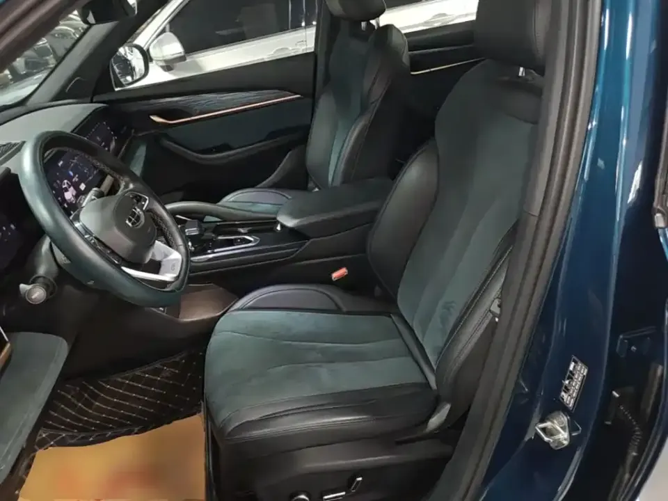 Geely Xingyue L