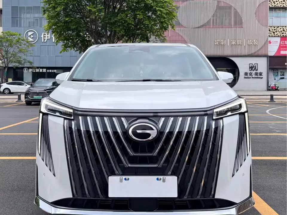 GAC Trumpchi M8