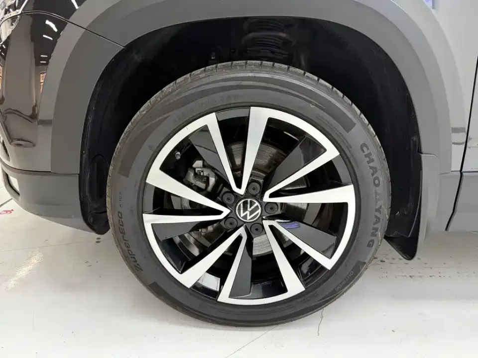 Volkswagen Tharu