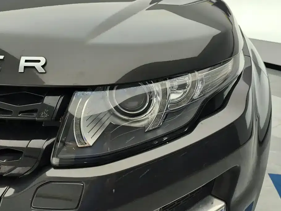 Land Rover Evoque (Import)