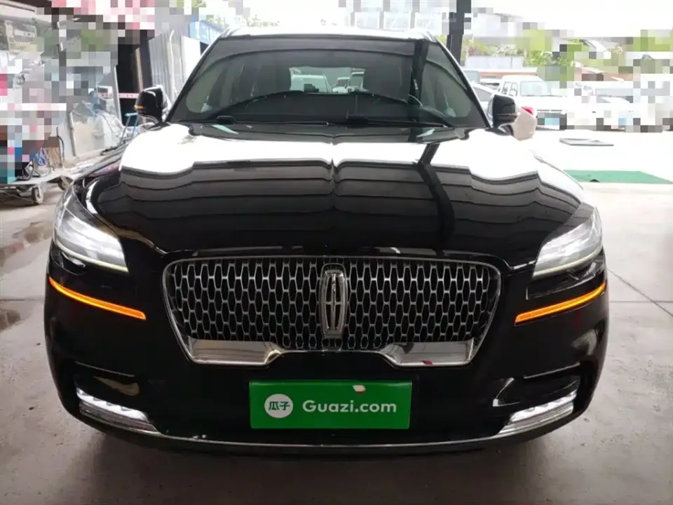Lincoln Aviator