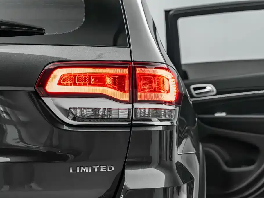 Jeep Grand Cherokee (Import)