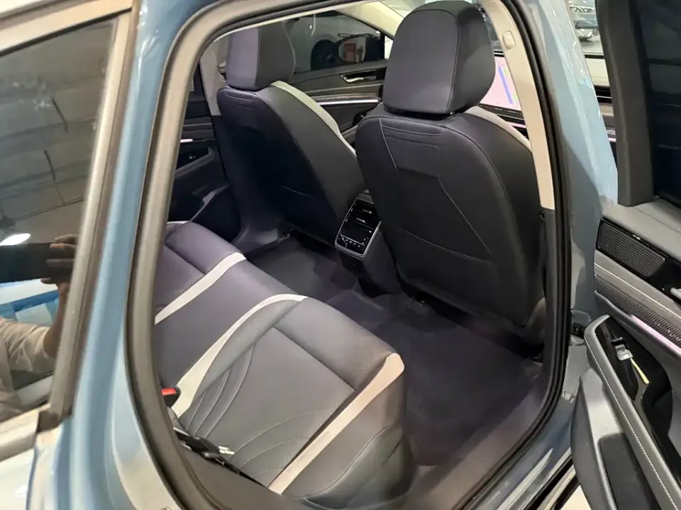 Volkswagen ID.7 VIZZION