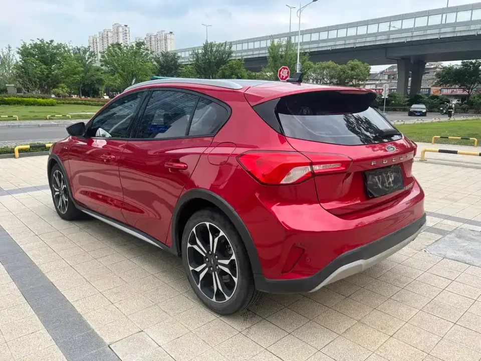 Ford Focus Active