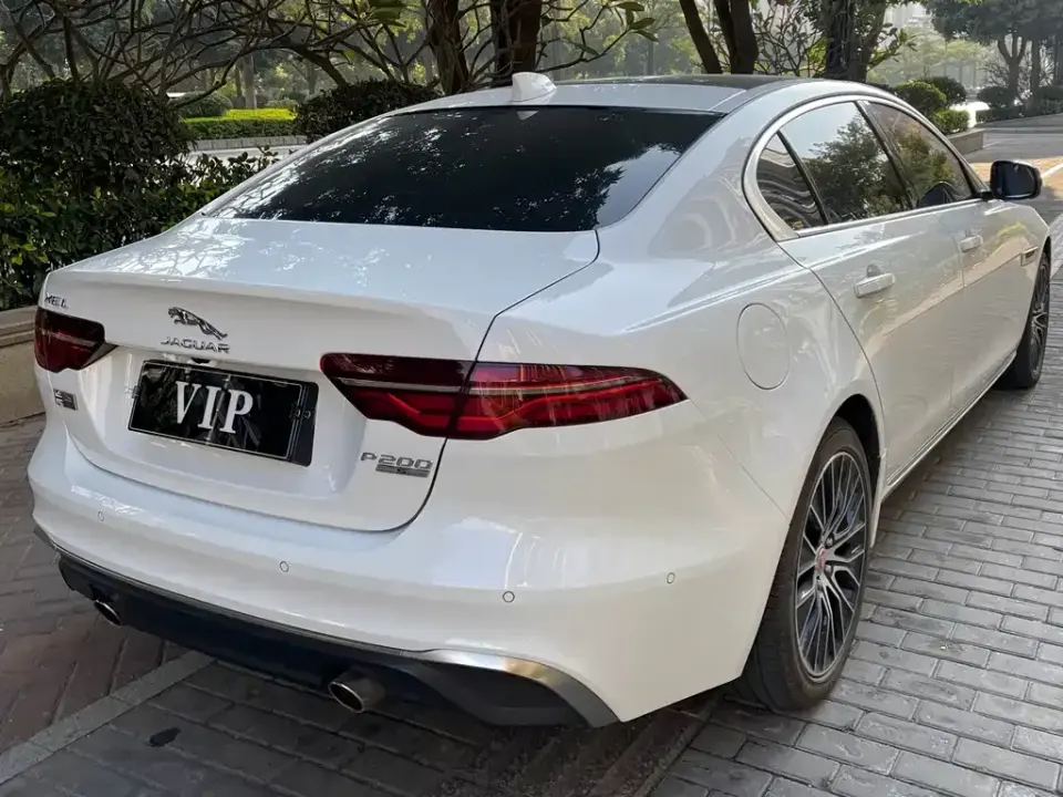 Jaguar XEL