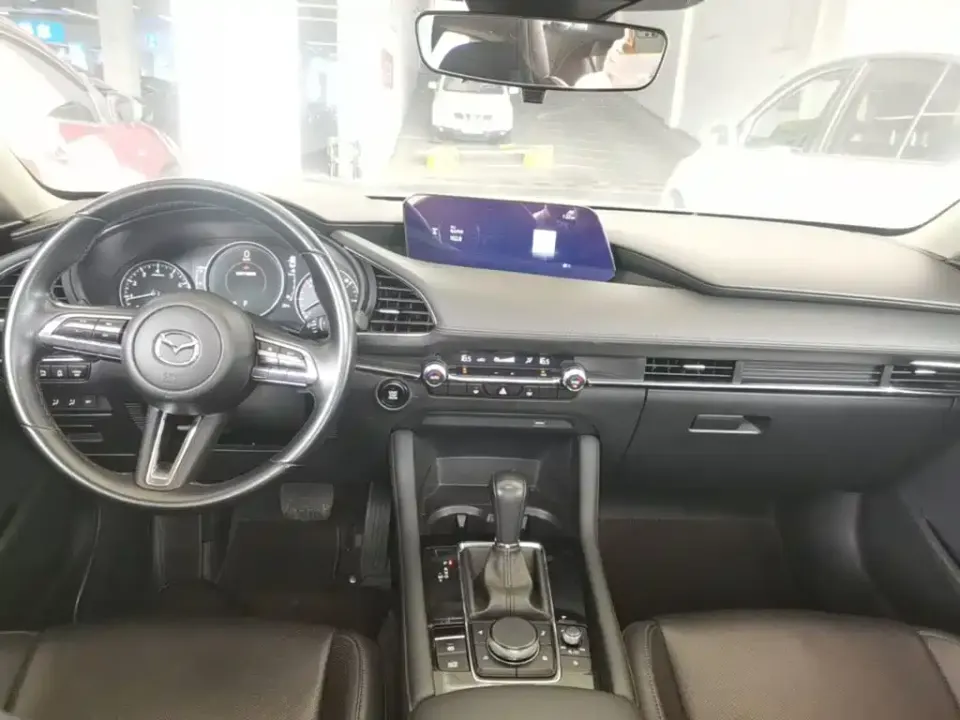 Mazda 3 Axela