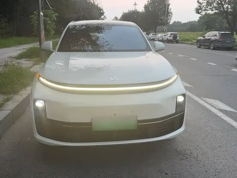 Li Li L7