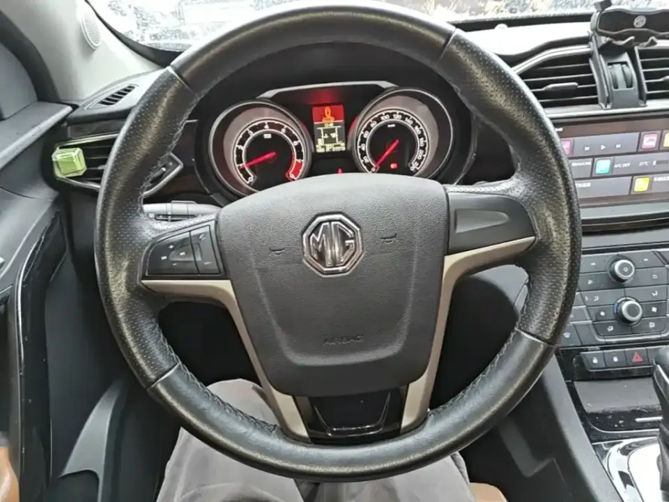 MG MG GS