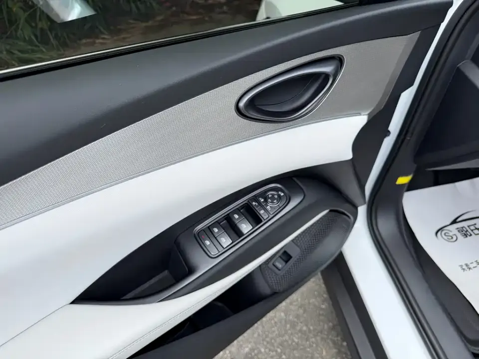 BYD Seal 06