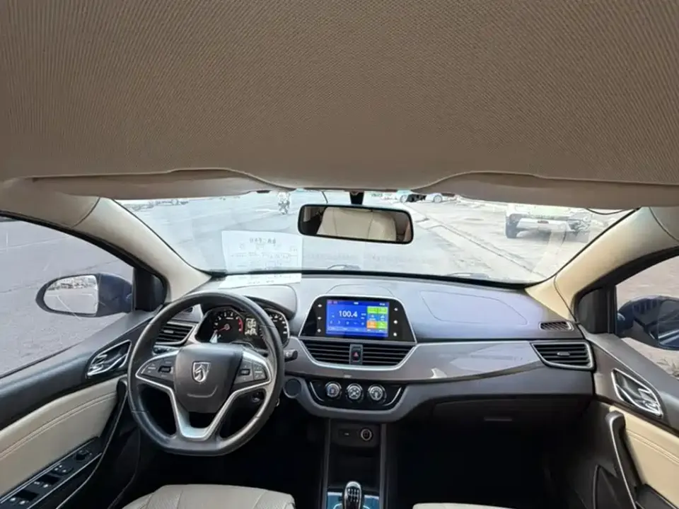 Baojun 310W