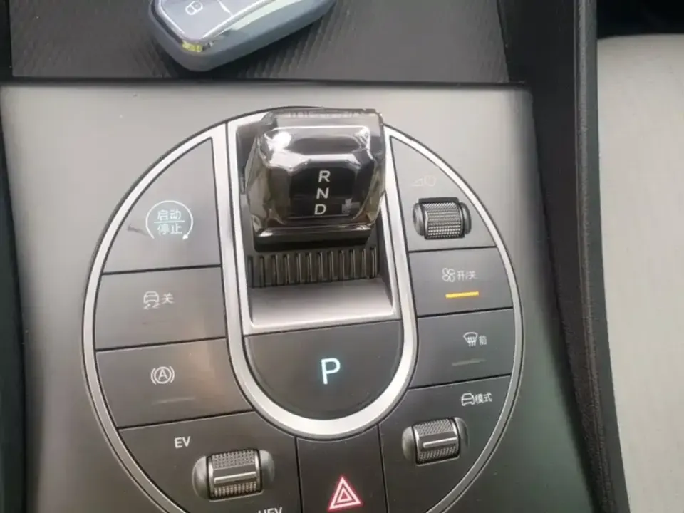BYD Seal 05 DM-i