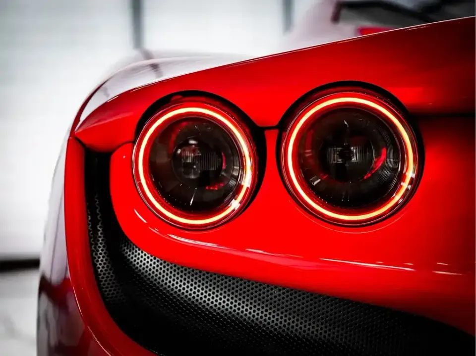 Ferrari F8