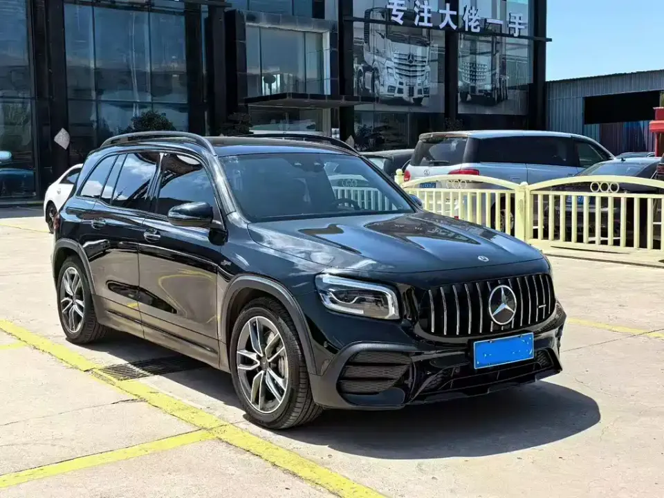 Mercedes-Benz GLB AMG