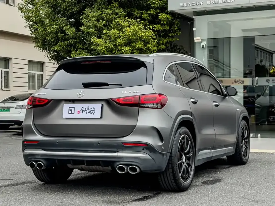 Mercedes-Benz GLA AMG