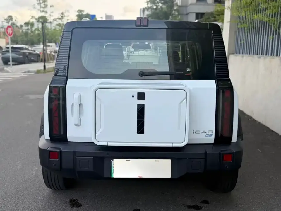 iCAR iCAR 03