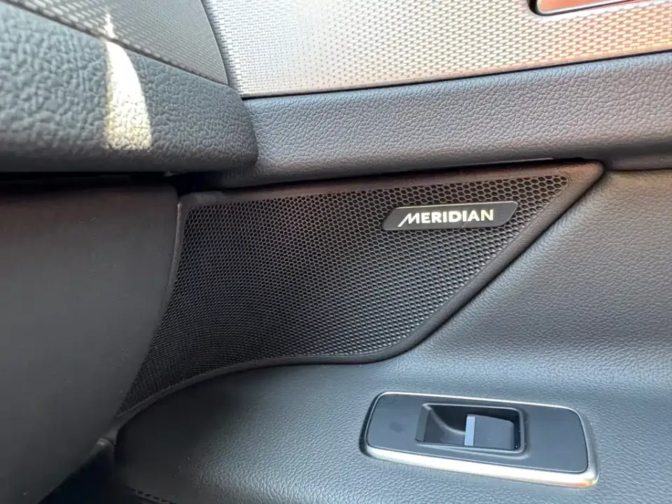 Jaguar XFL