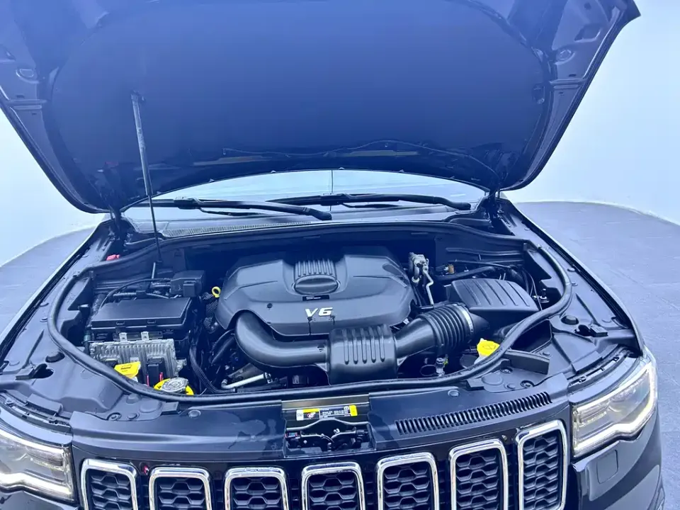 Jeep Grand Cherokee (Import)