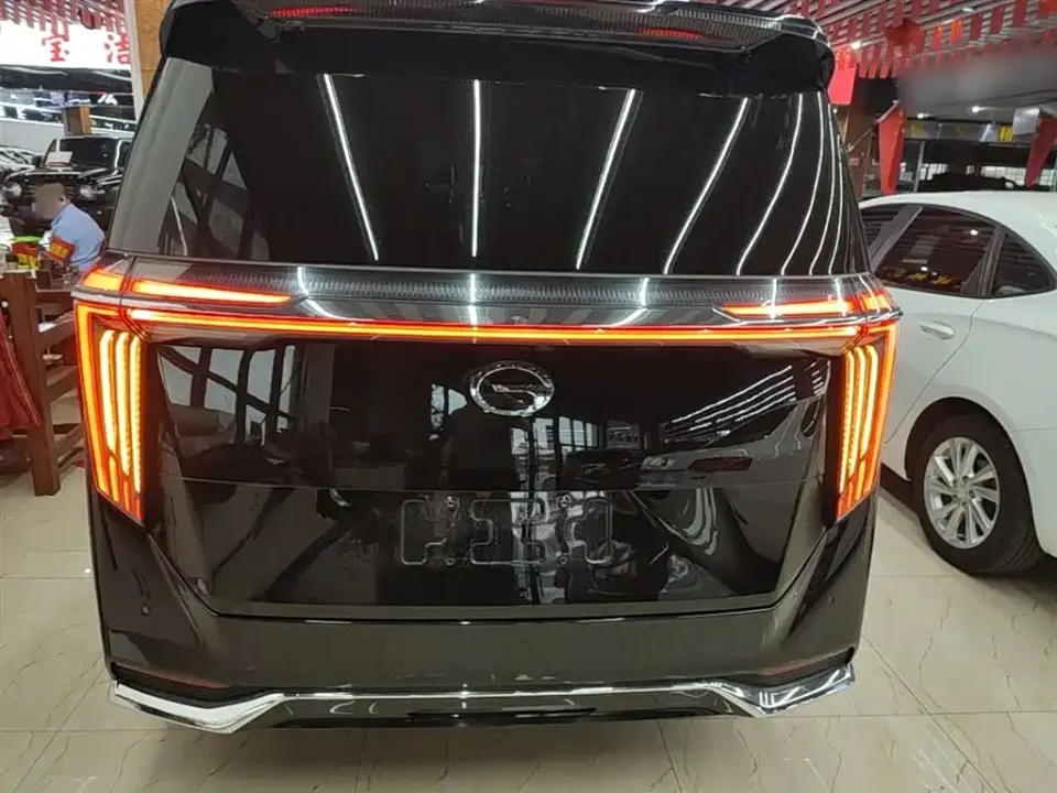 GAC Trumpchi M8