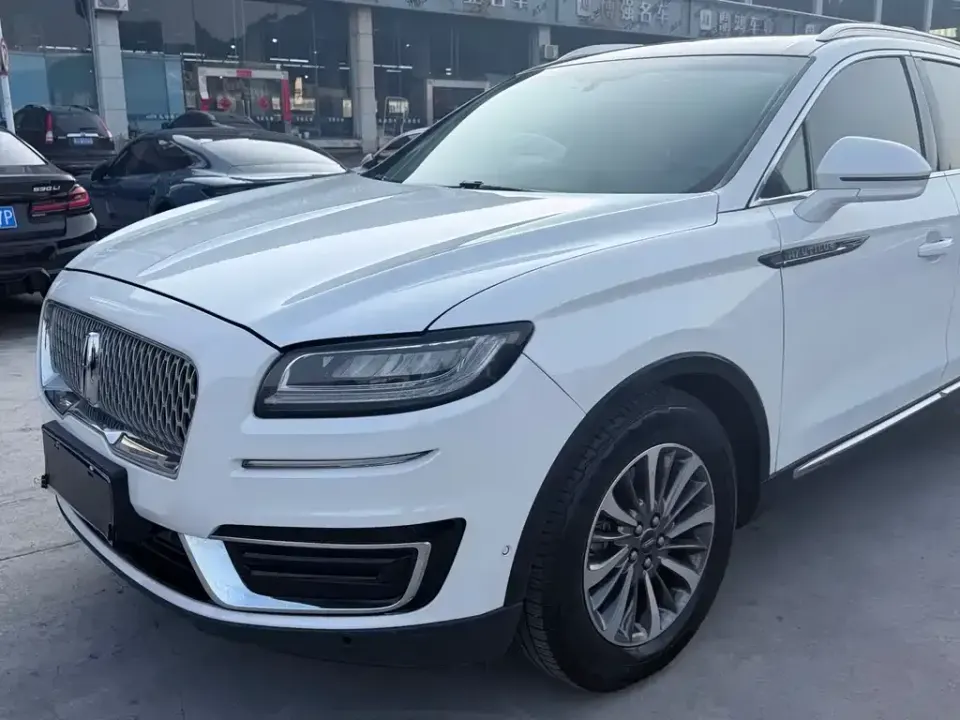 Lincoln Nautilus (Import)
