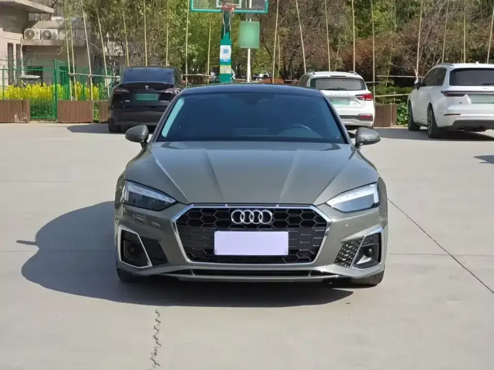 Audi A5 (Import)