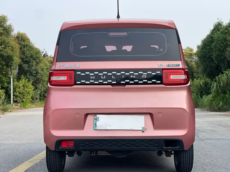 Wuling MINIEV