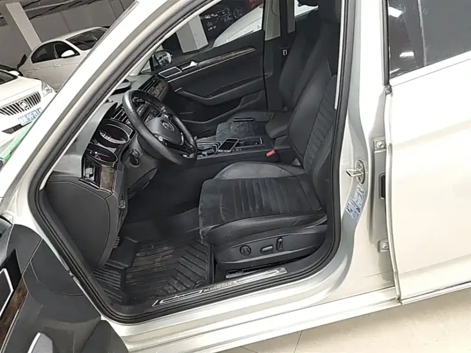 Volkswagen Magotan