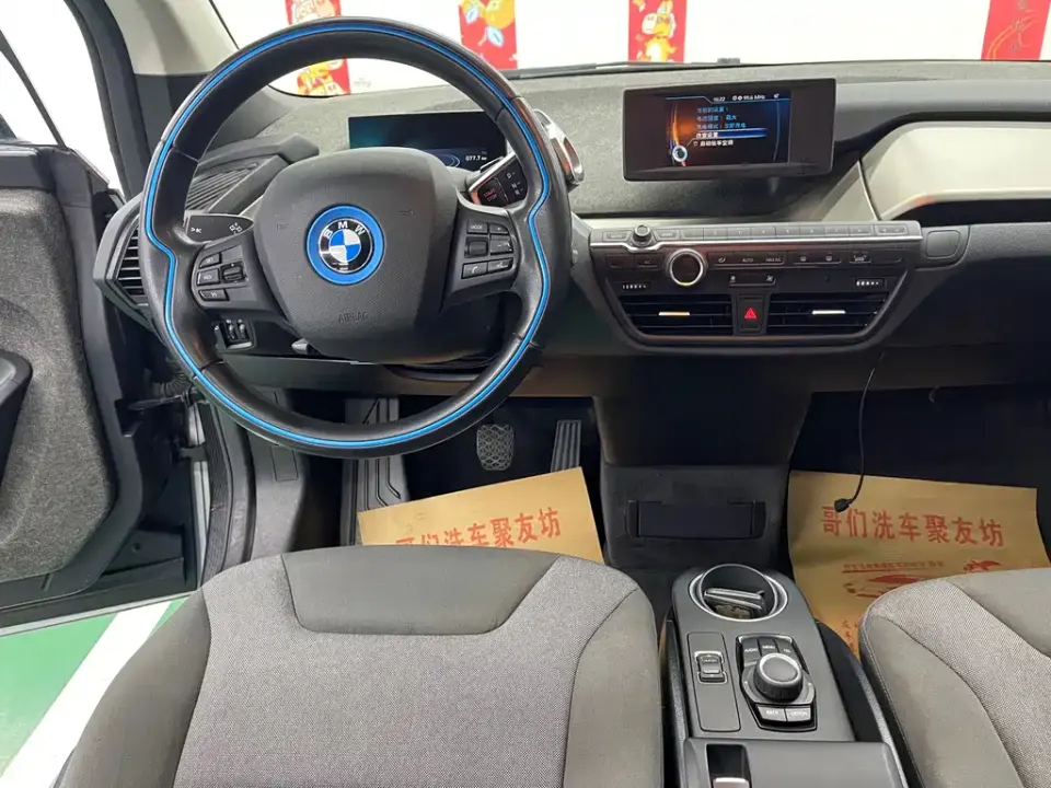 BMW i3 (Import)