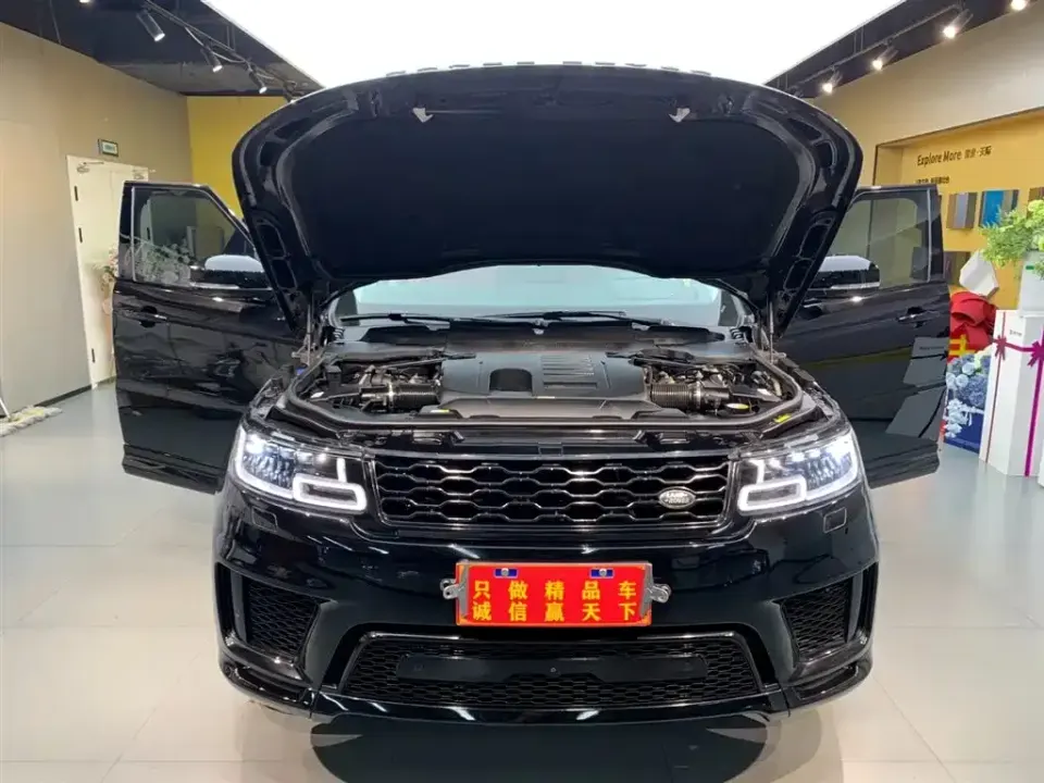 Land Rover Sport