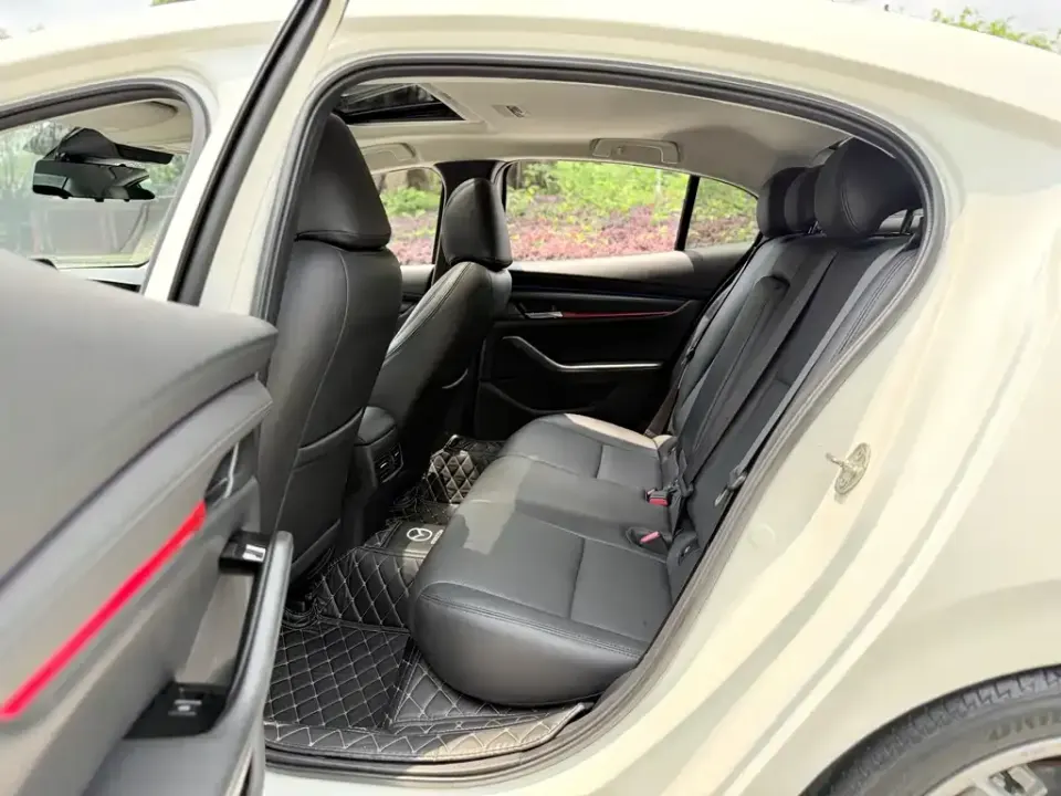 Mazda 3 Axela