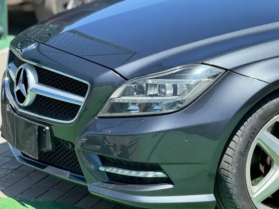 Mercedes-Benz CLS