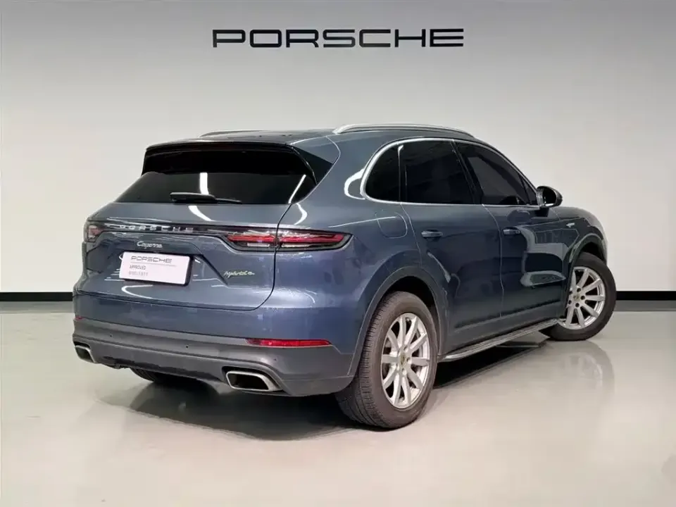Porsche Cayenne Hybrid
