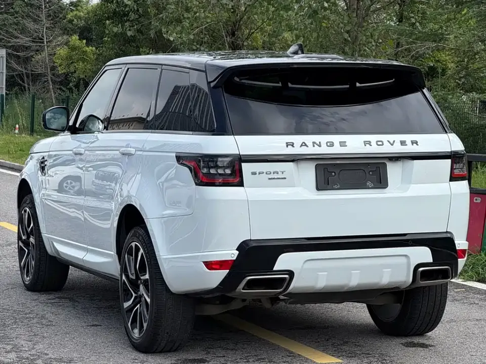 Land Rover Sport