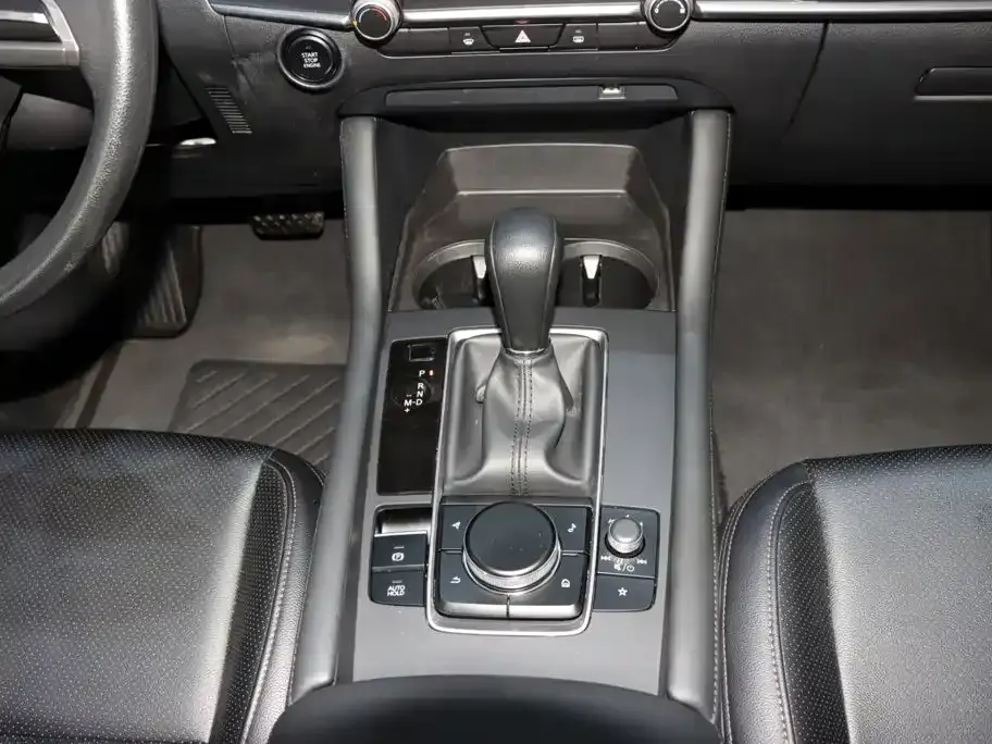 Mazda 3 Axela