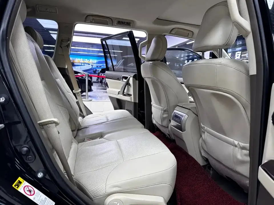 Lexus GX