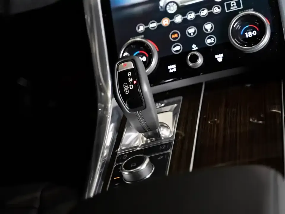 Land Rover Sport PHEV
